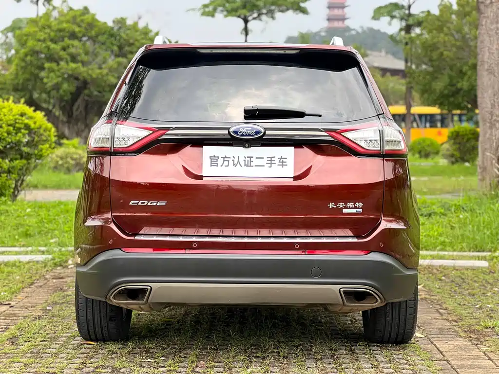 Ford Edge 2015 2.0T GTDi