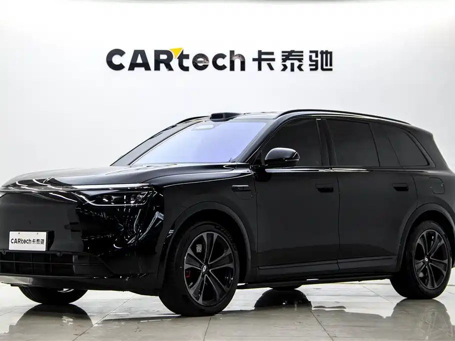 Aito 问界 AITO M8 2025