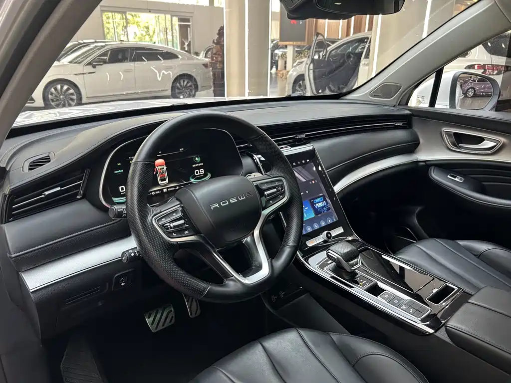 Roewe RX5 MAX — миниатюра 34