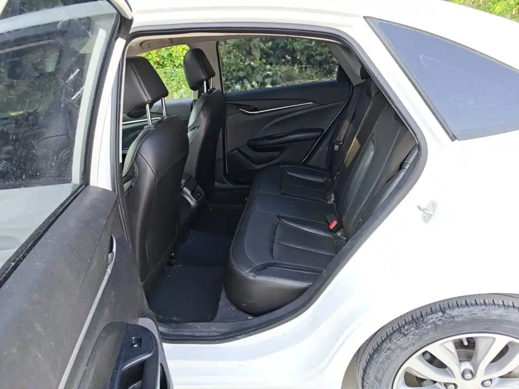 Buick Excelle — миниатюра 17