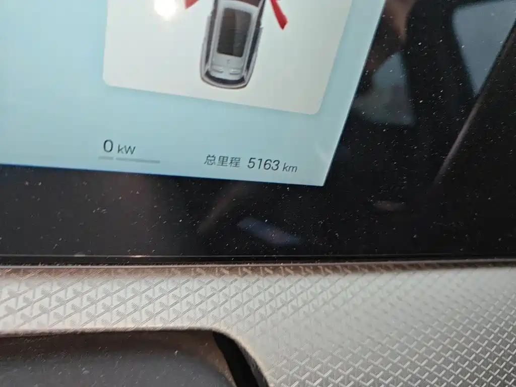 BYD L DM-i — миниатюра 13