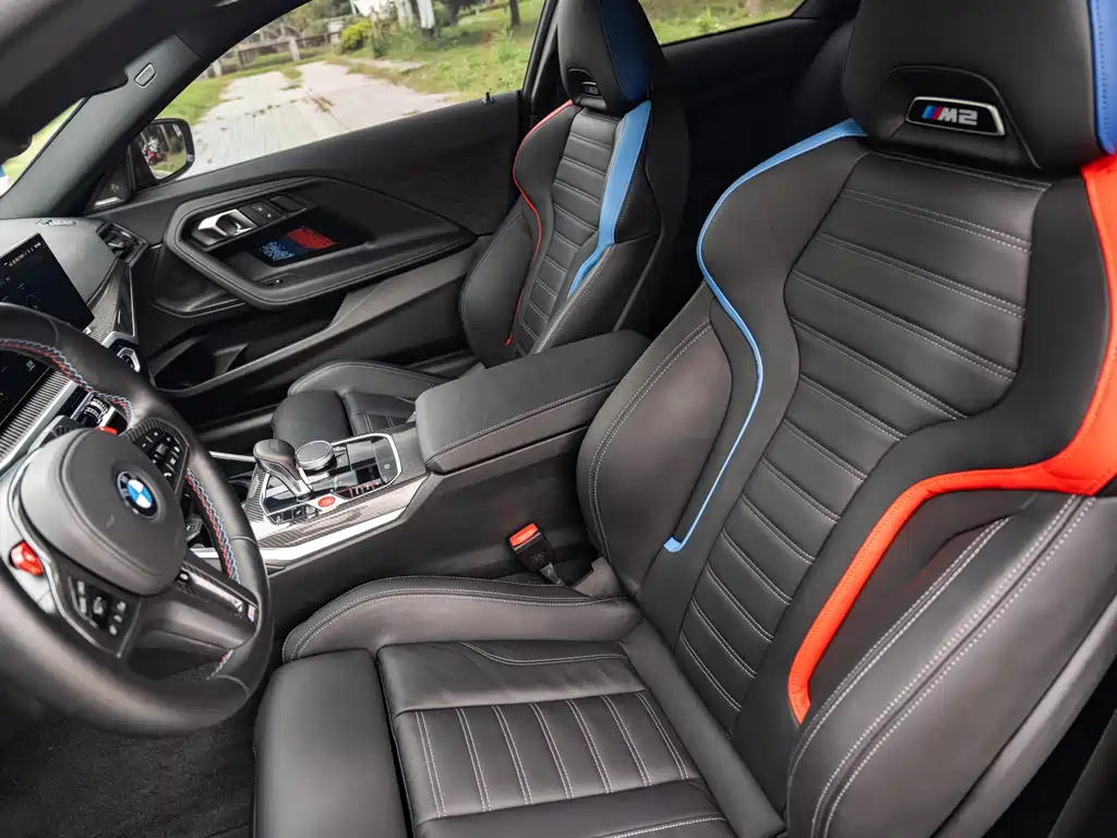 BMW M2 — миниатюра 13