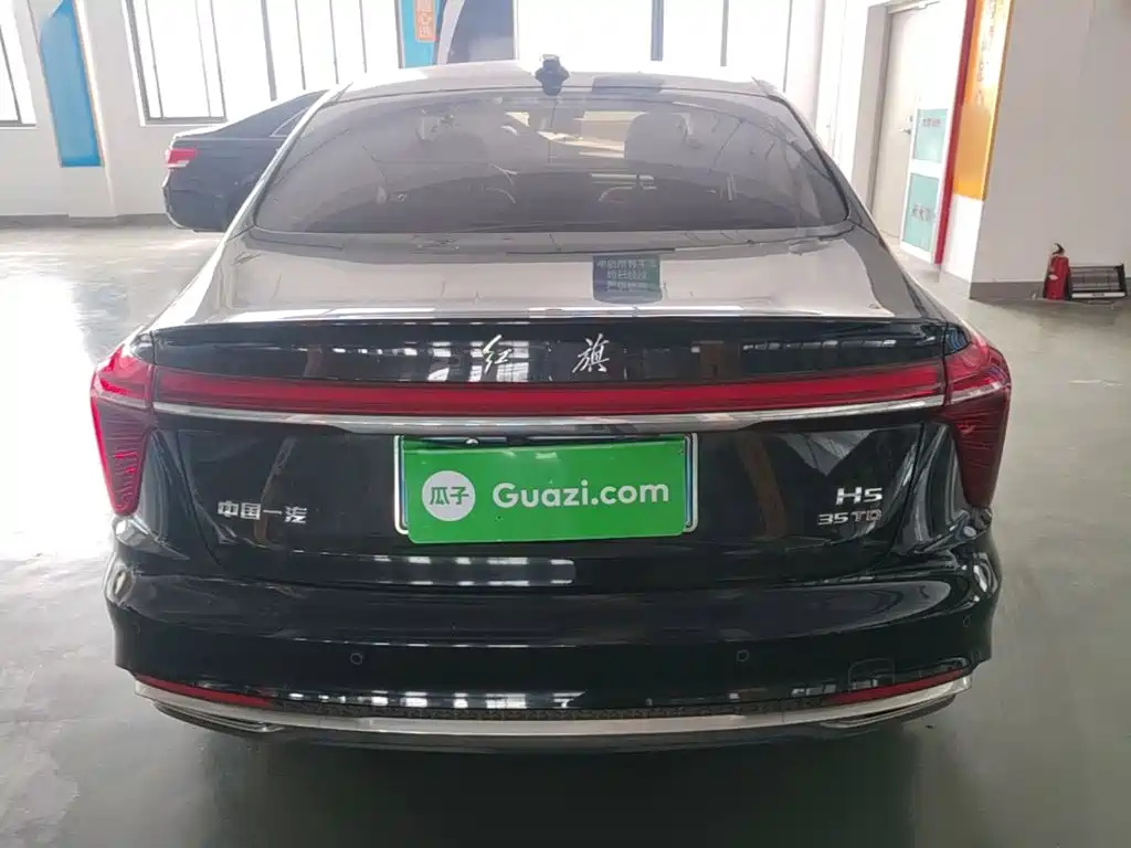Hongqi Hongqi H5 — миниатюра 6