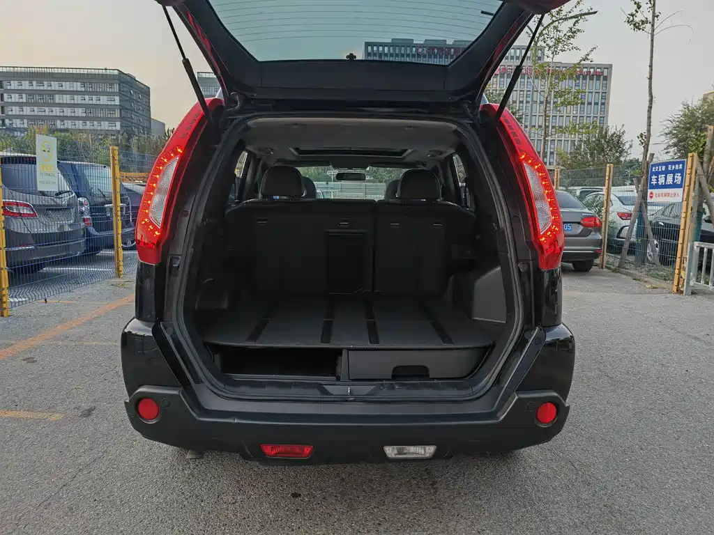 Nissan X-Trail — миниатюра 16