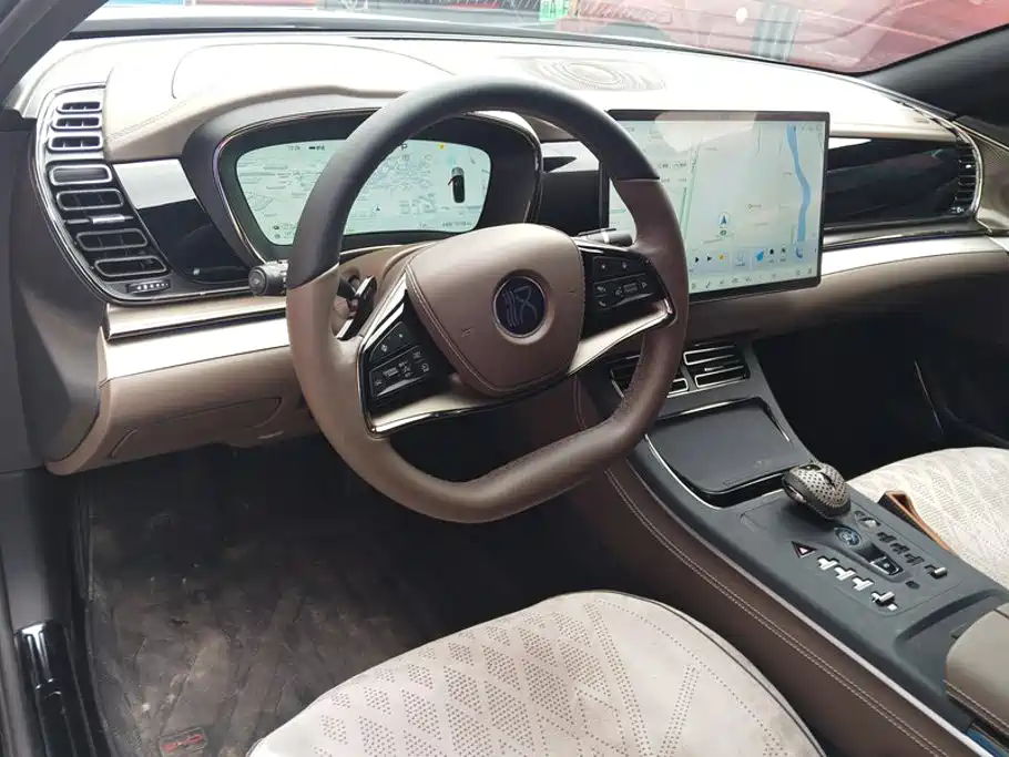 BYD Han — миниатюра 12