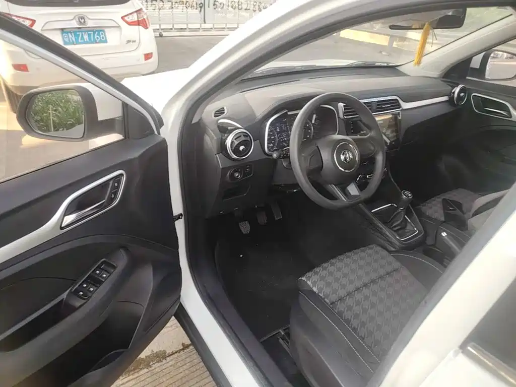 MG ZS — миниатюра 16