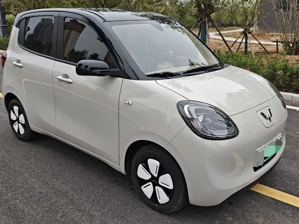 Wuling MINIEV — миниатюра 3