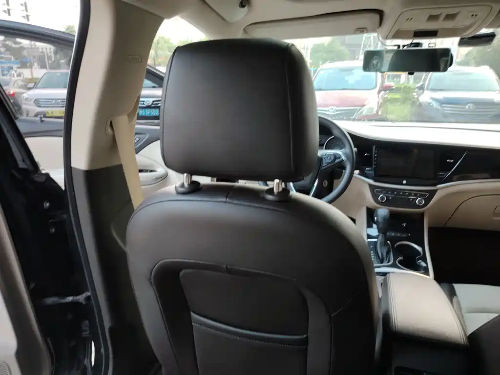 Buick Verano — миниатюра 20