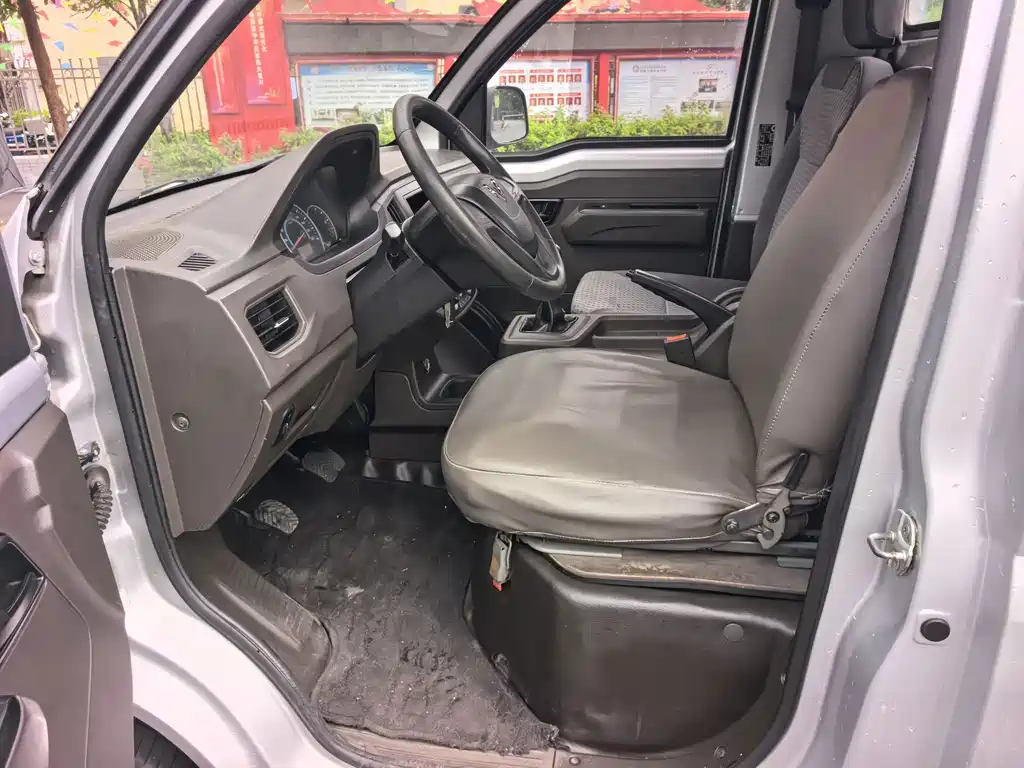Wuling Rongguang New Truck — миниатюра 10