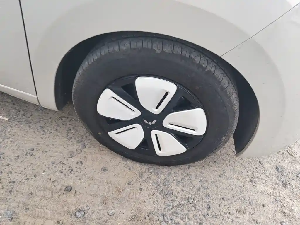 Wuling MINIEV — миниатюра 24