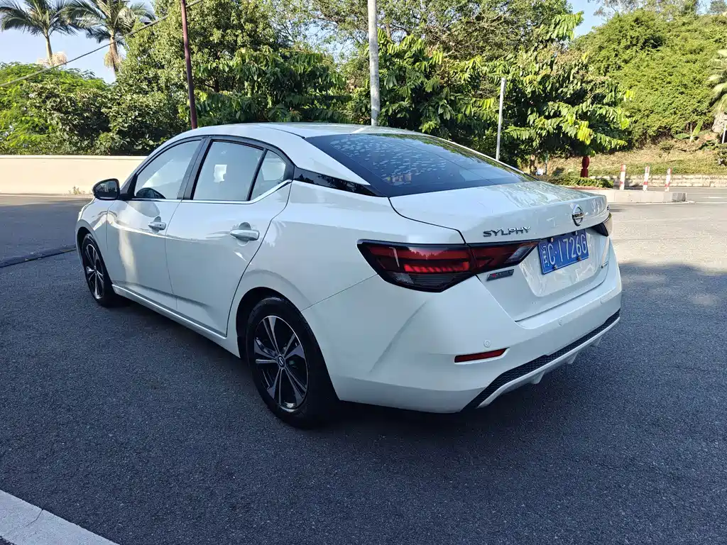Nissan Sylphy — миниатюра 12
