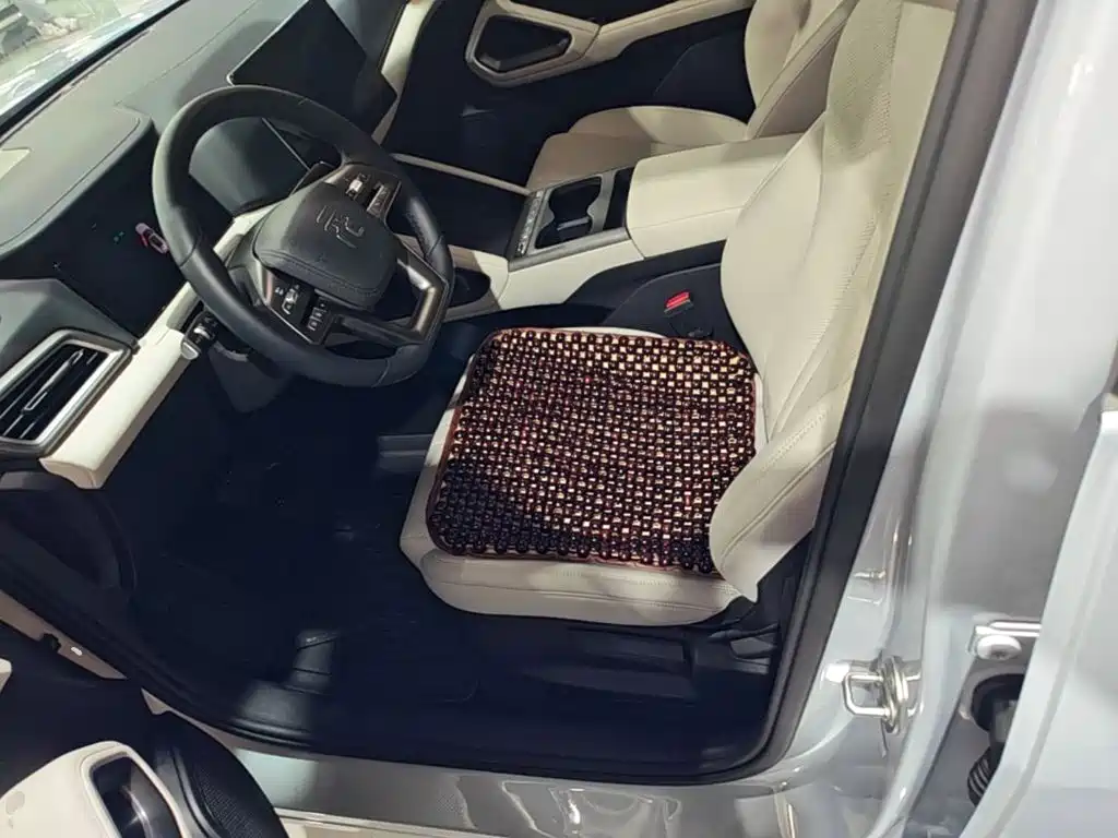 BYD Yuan UP — миниатюра 16