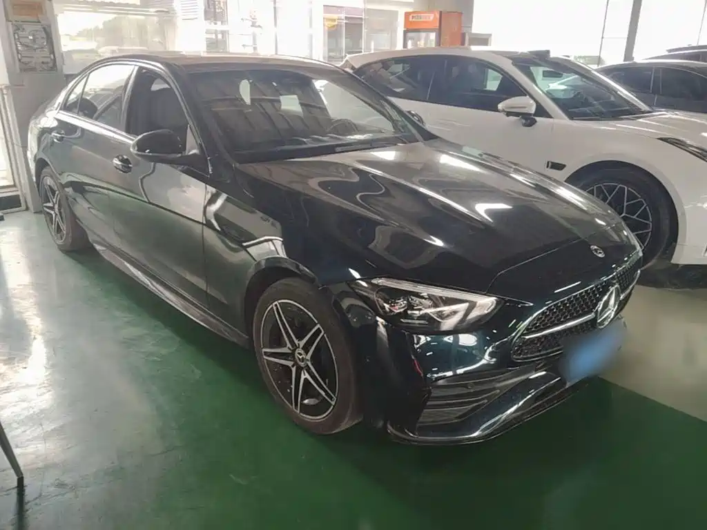 Mercedes-Benz C-Class — миниатюра 4