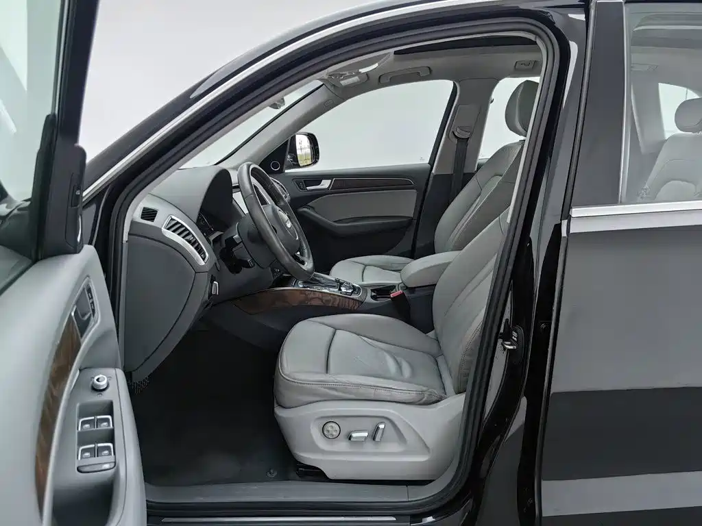 Audi Q5 — миниатюра 10