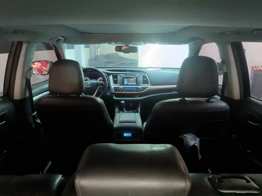 Toyota Highlander — миниатюра 7