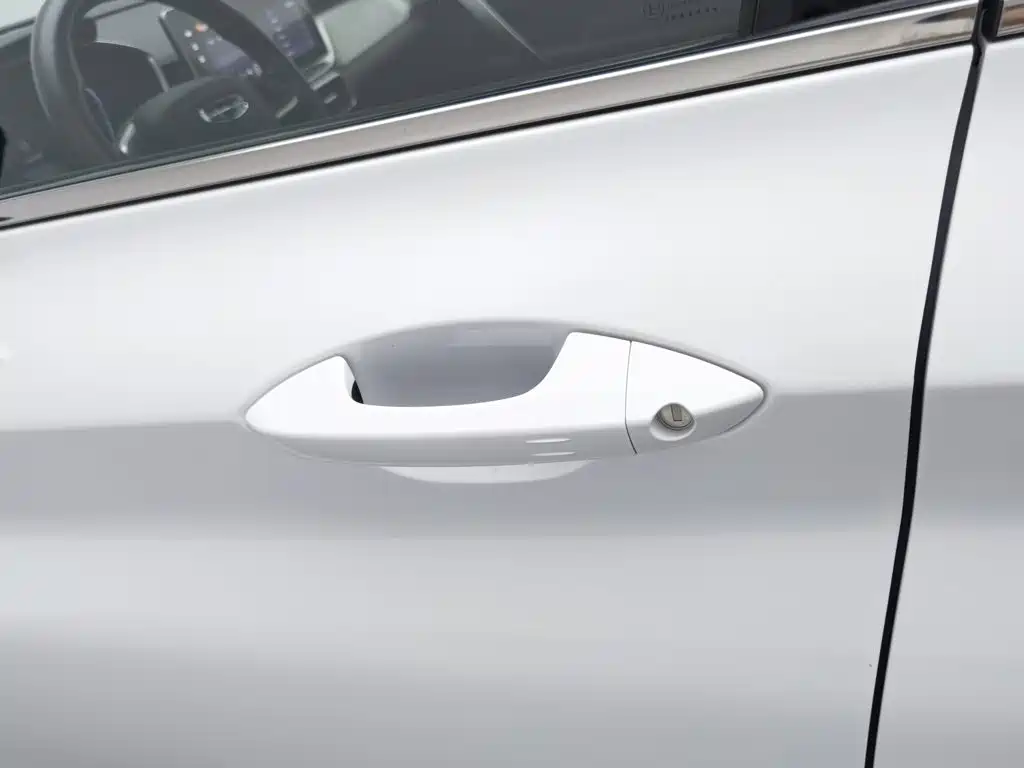 Geely Binyue — миниатюра 18