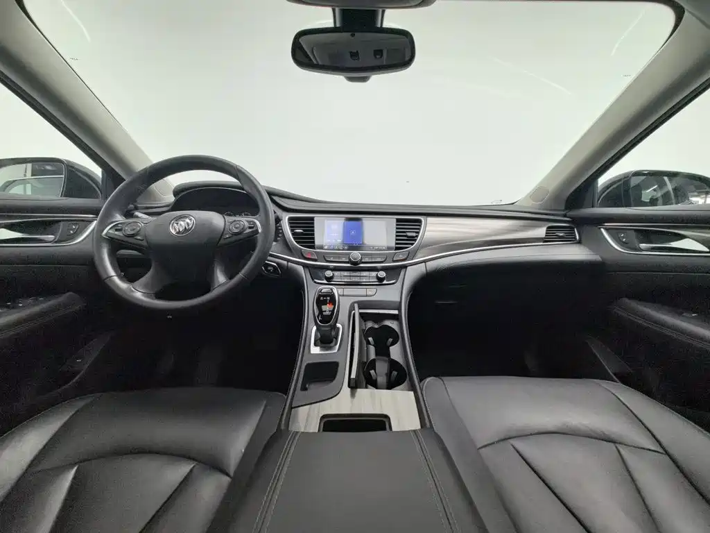 Buick LaCrosse — миниатюра 5