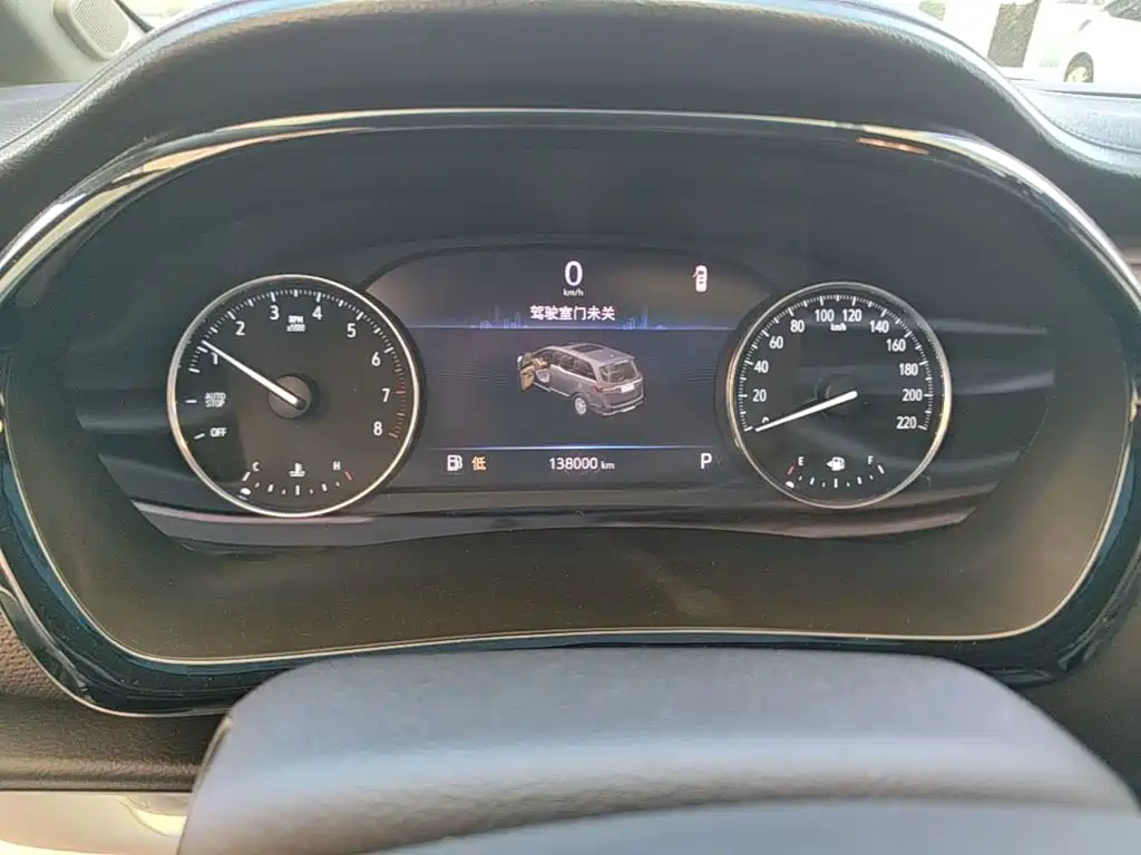 Buick GL8 — миниатюра 12