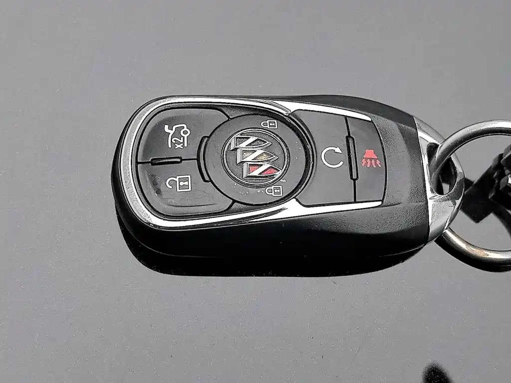 Buick LaCrosse — миниатюра 19