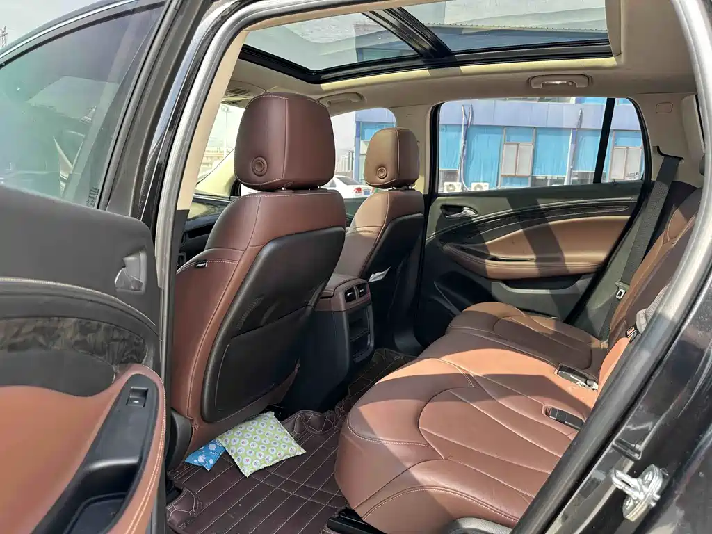 Buick Envision Plus — миниатюра 6