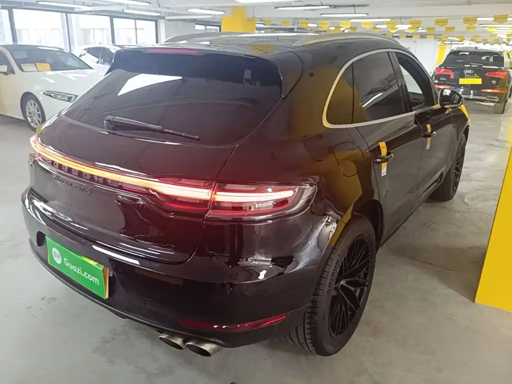 Porsche Macan — миниатюра 7