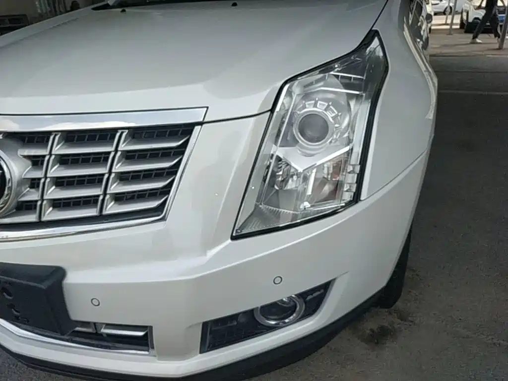 Cadillac SRX — миниатюра 24