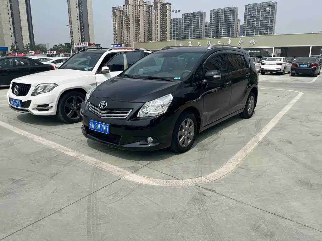 Toyota Verso — миниатюра 2