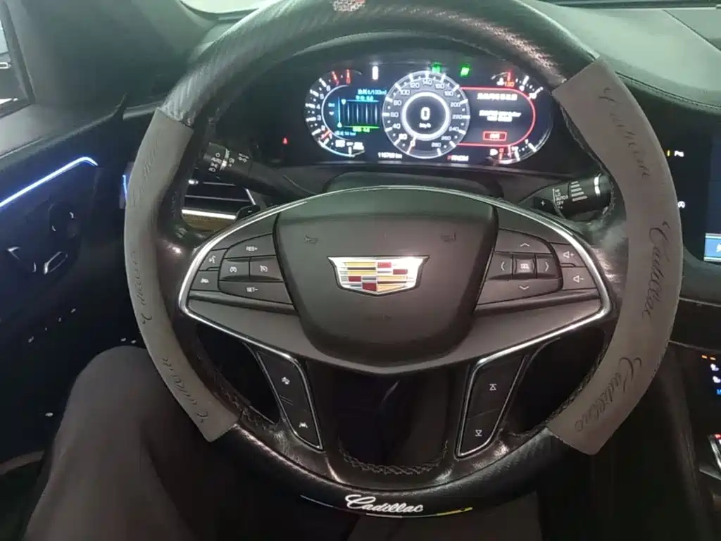 Cadillac CT6 — миниатюра 11