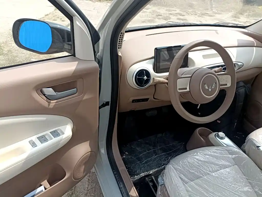 Wuling MINIEV — миниатюра 16