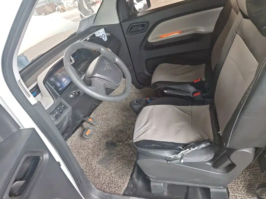 Wuling MINIEV — миниатюра 15