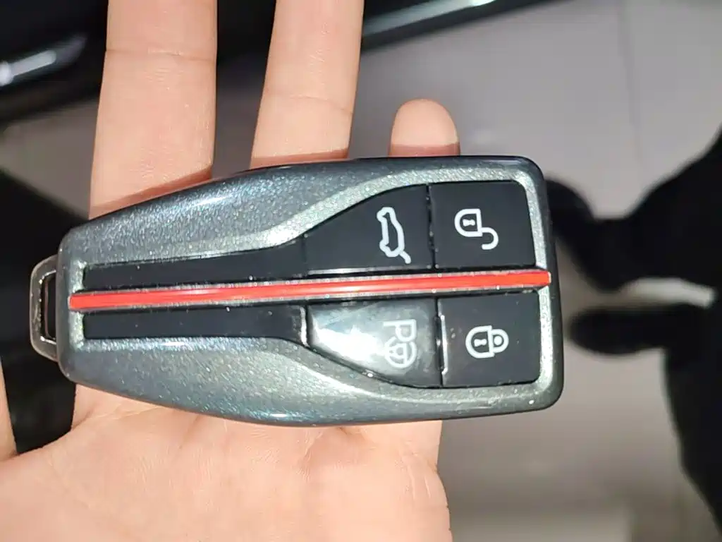 Hongqi Hongqi HS5 — миниатюра 9