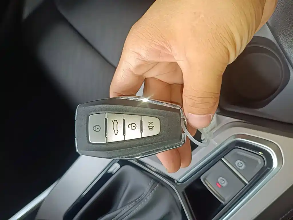 Geely Emgrand — миниатюра 9