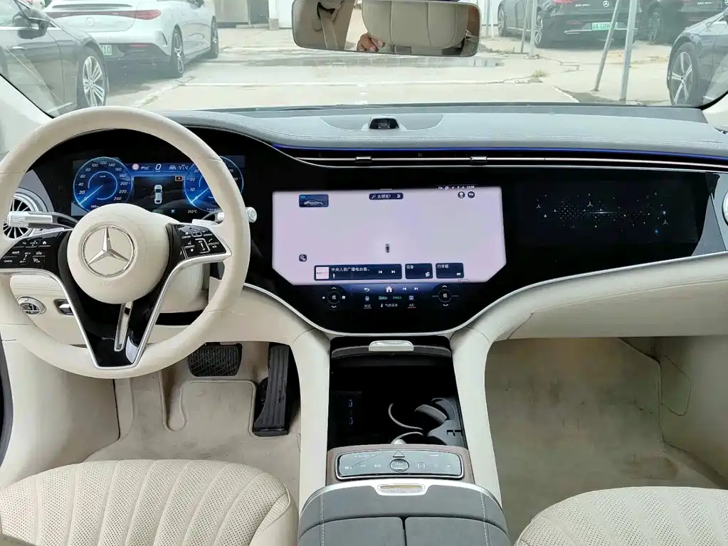 Mercedes-Benz EQS — миниатюра 5