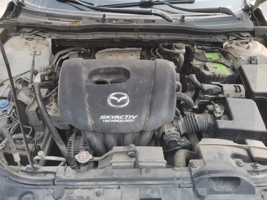 Mazda 3 Axela — миниатюра 10