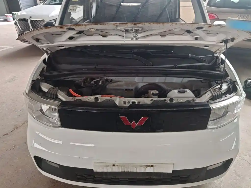 Wuling MINIEV — миниатюра 20