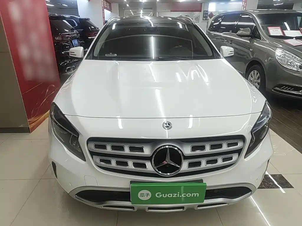 Mercedes-Benz GLA — миниатюра 3