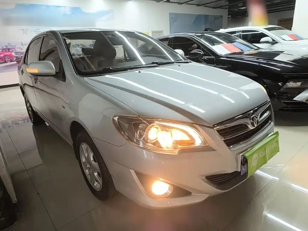 Toyota Corolla — миниатюра 4