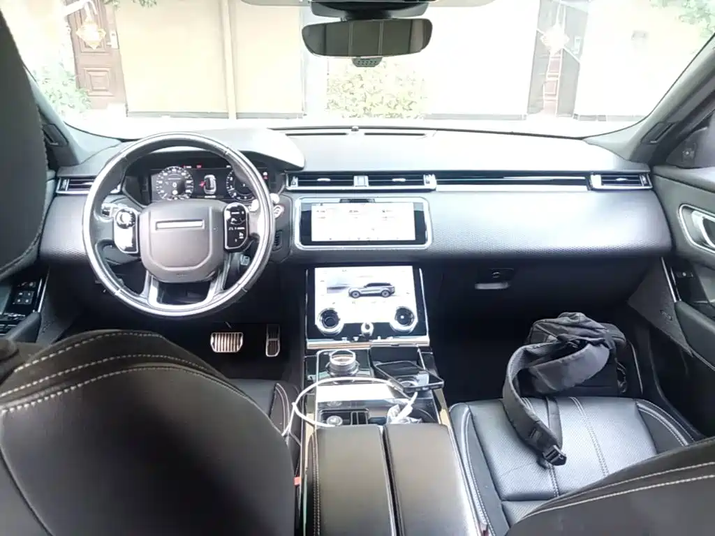 Land Rover Velar — миниатюра 10