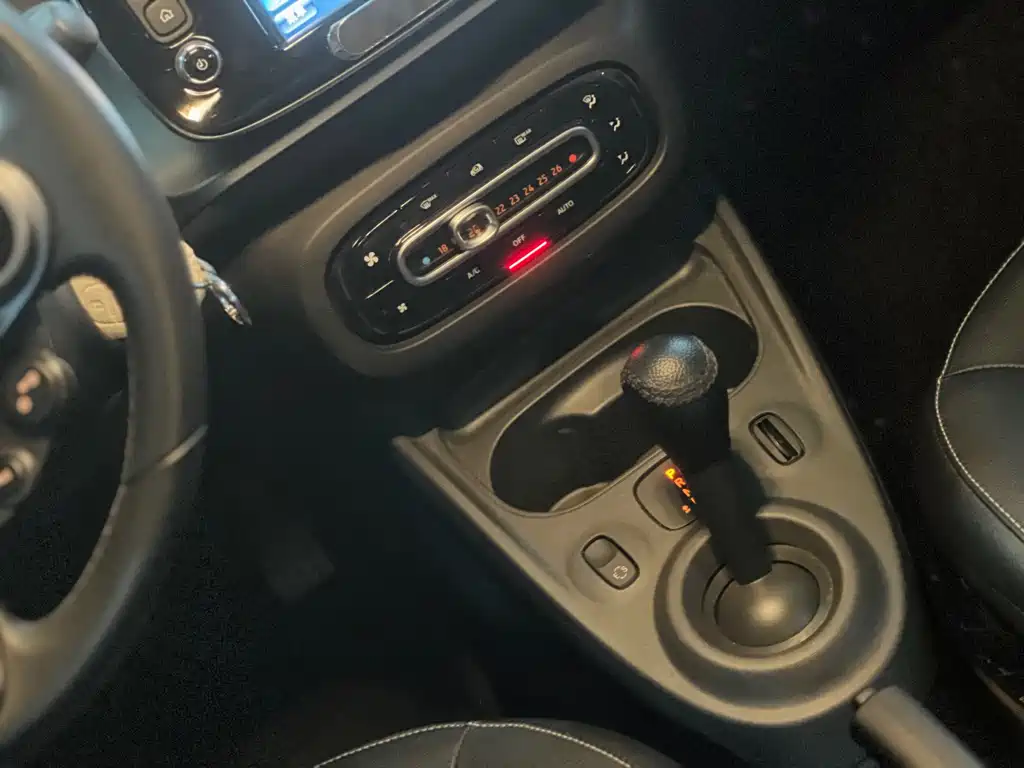 smart Smart Forfour — миниатюра 12
