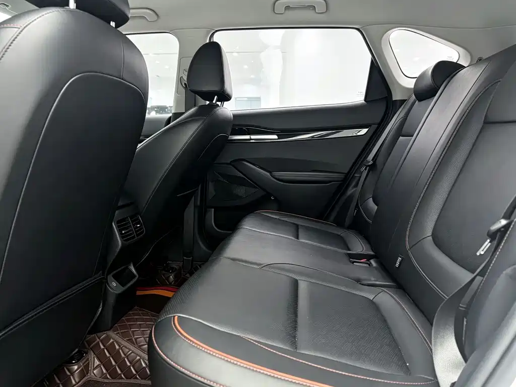Kia Seltos — миниатюра 12