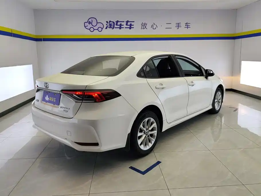 Toyota Corolla — миниатюра 3