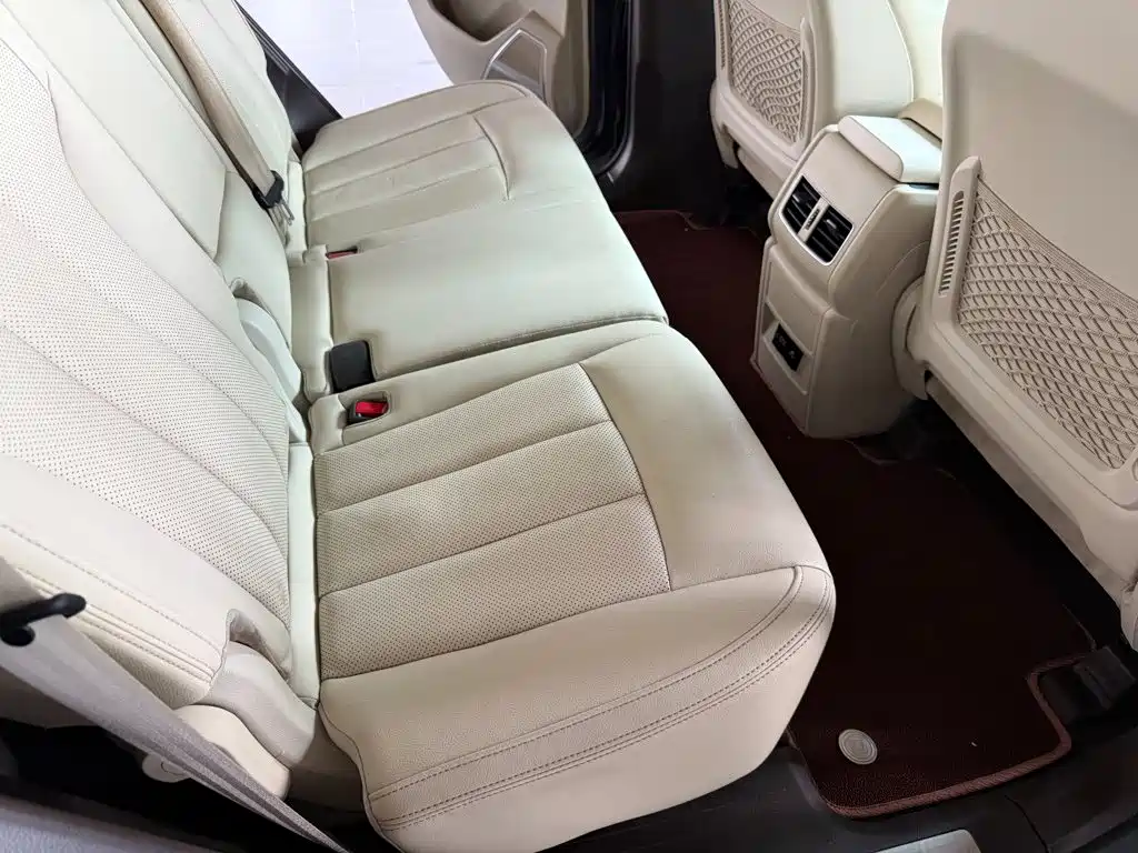 BYD Tang New Energy — миниатюра 13
