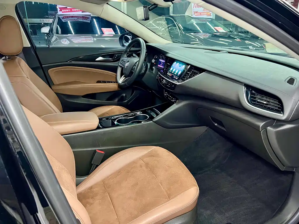 Buick Regal — миниатюра 12