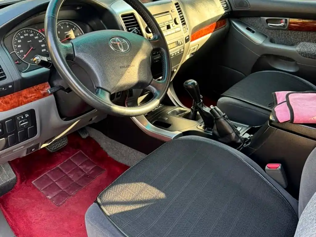 Toyota Prado (Import) — миниатюра 7
