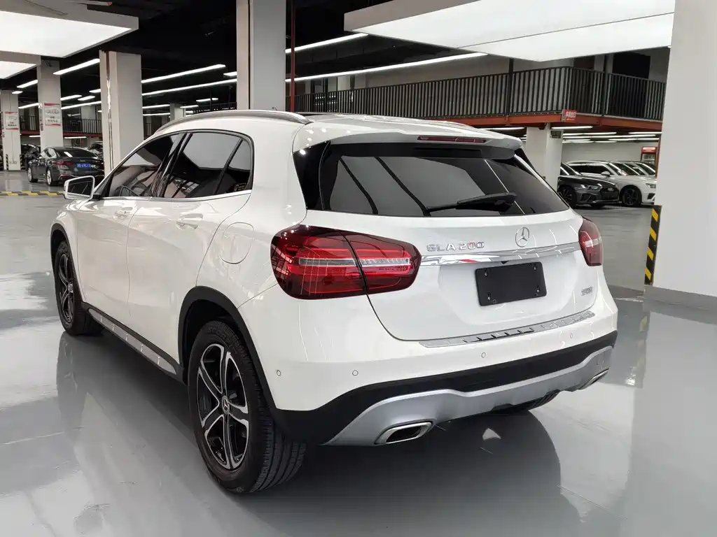 Mercedes-Benz GLA — миниатюра 14