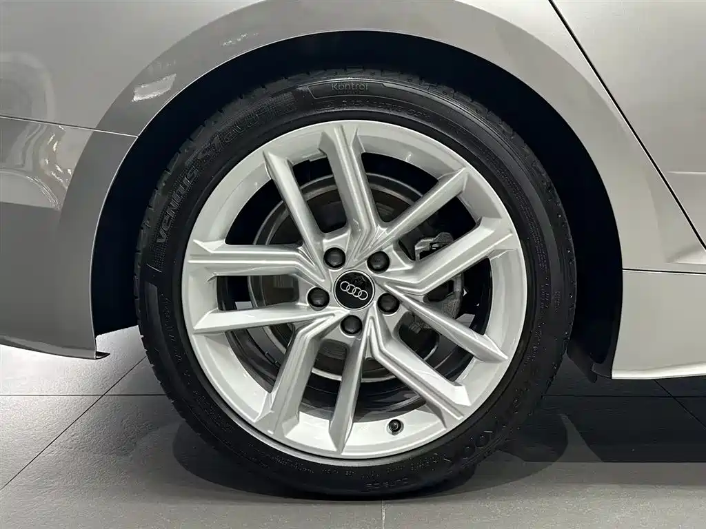 Audi A5 (Import) — миниатюра 12