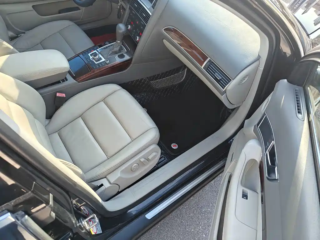 Audi A6L — миниатюра 15