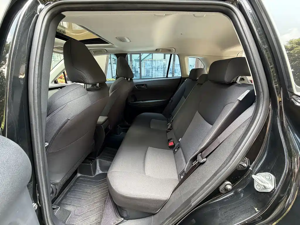 Toyota Frontlander — миниатюра 7