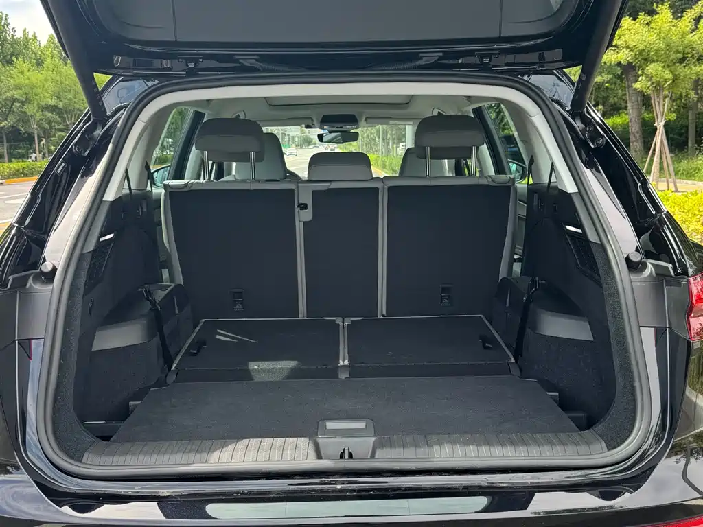 Audi Q5 e-tron — миниатюра 7