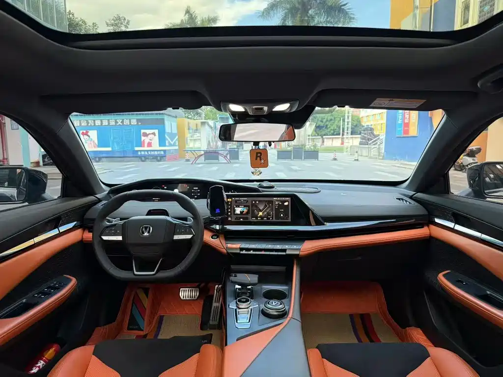 Changan UNI-V — миниатюра 5